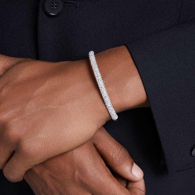 Sublima Bangle Snow Pavé, White, Rhodium Plated Sublima Bangle Snow Pavé, White, Rhodium Plated