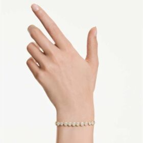Una Angelic Bracelet Round Cut, White, Gold-Tone Plated Una Angelic Bracelet Round Cut, White, Gold-Tone Plated